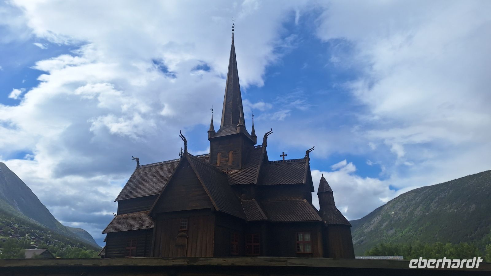 Lom Stabkirche