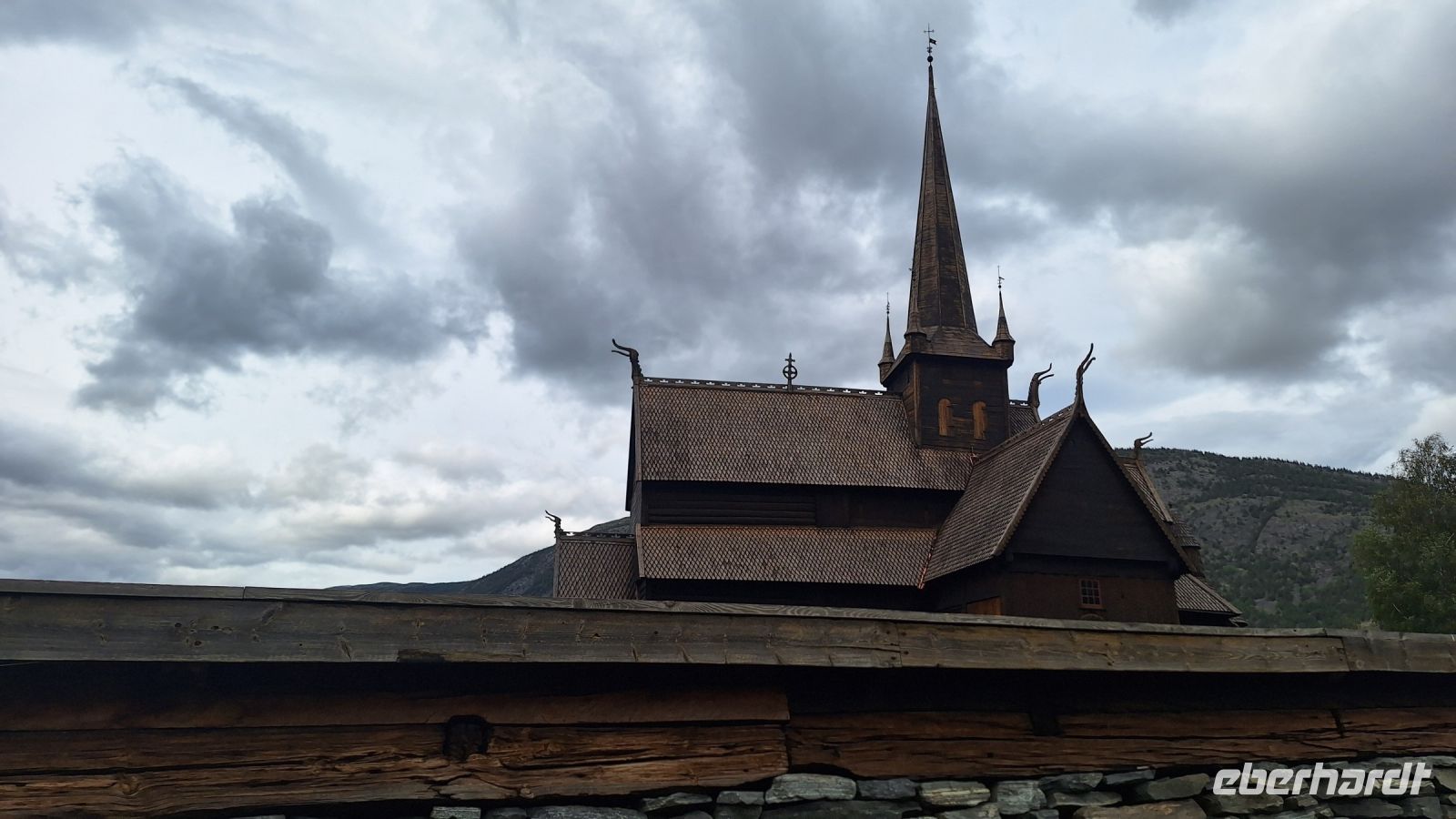 Lom Stabkirche