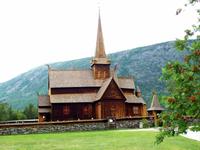 Lom, Stabkirche