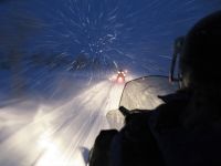 Norwegen - Schneeflockenwirbel in den Lyngen Alpen.JPG
