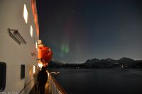 Polarlicht über im Raftsund zwischen Vesterålen und Lofoten