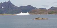 Schiff nach Leknes