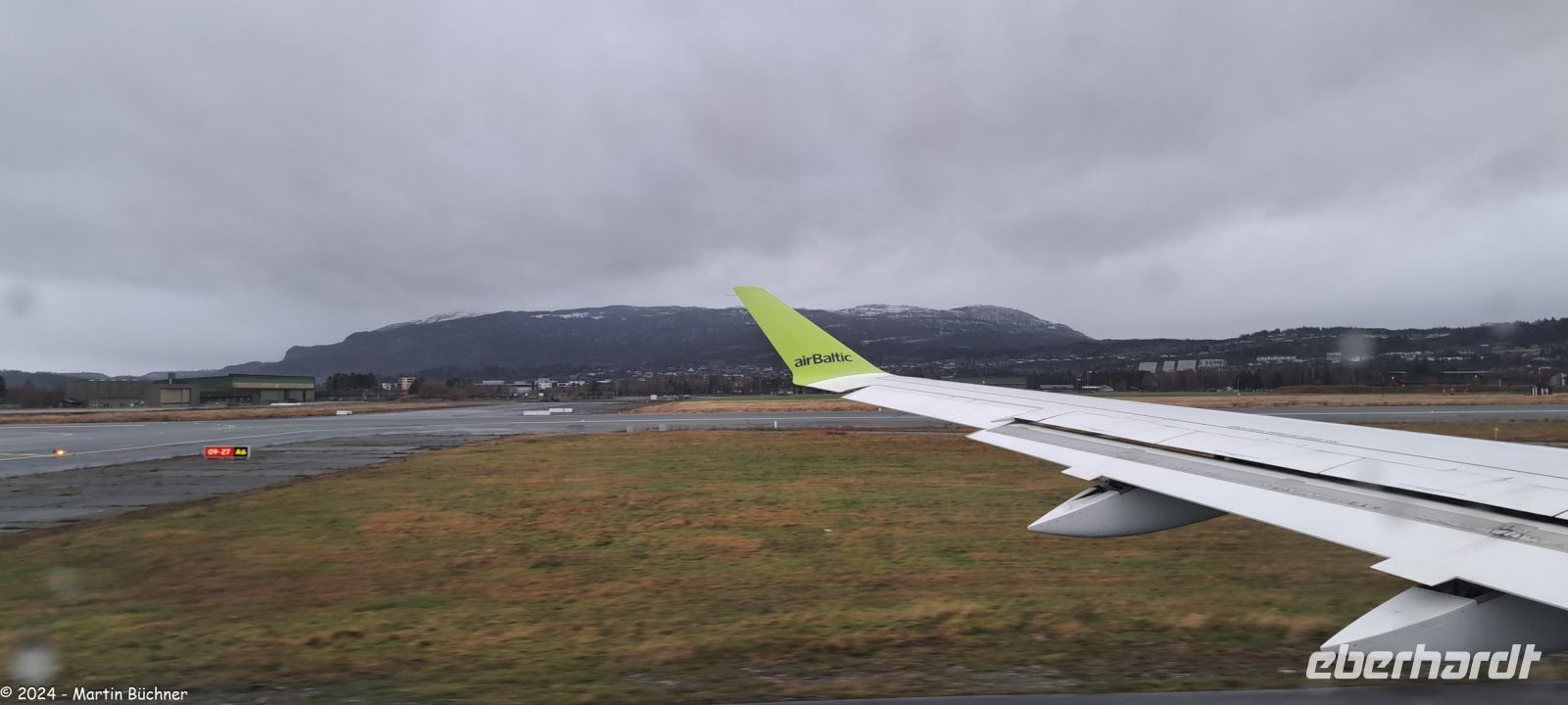 Weiterflug mit Air Baltic von Trondheim nach Bergen