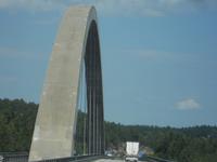 hier fahren wir über die neue Svinesund-Brücke...