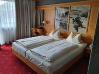 Zimmer im Hotel Bruno in Fügen