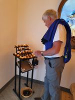 wir spenden dem Wettergott 2 Kerzen