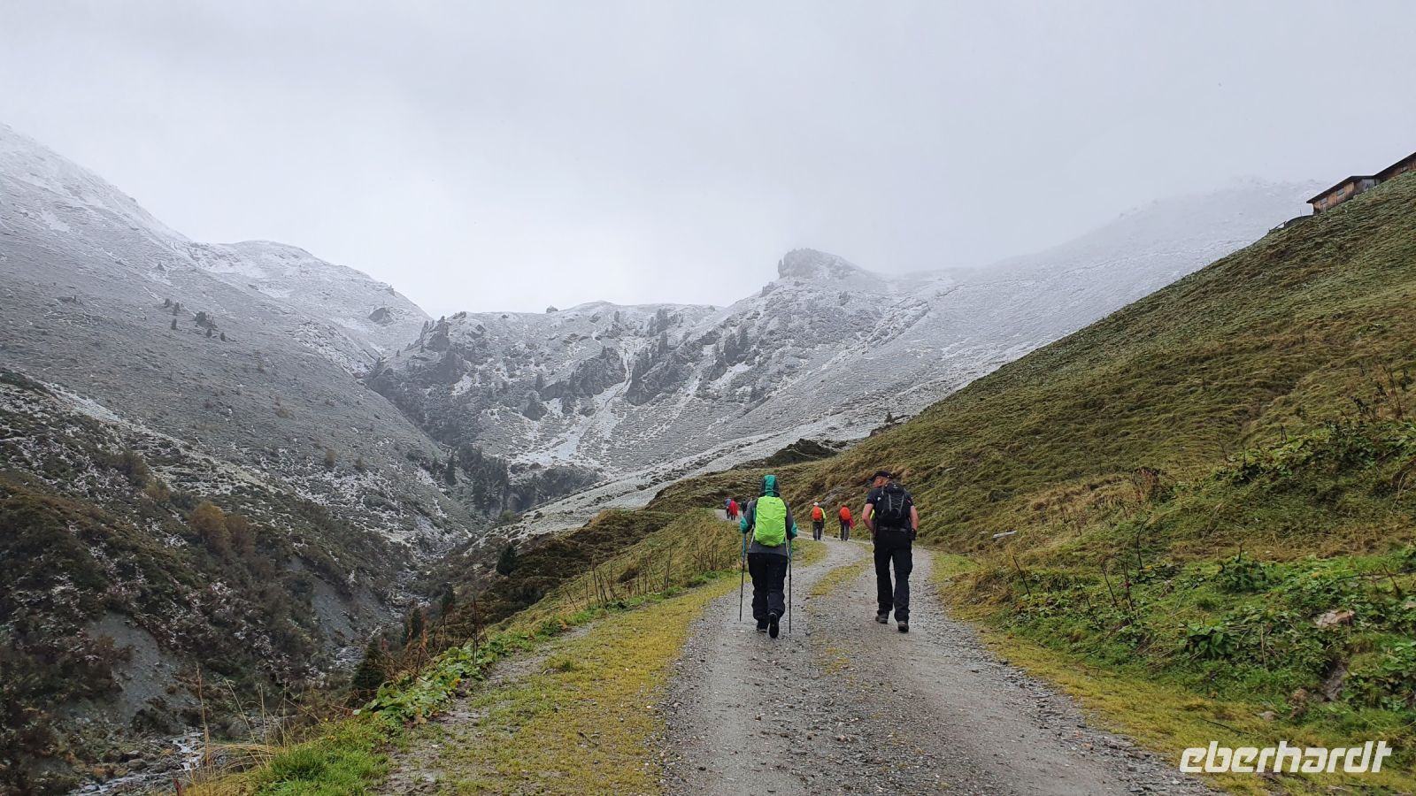 Wanderung von Hochfügen ins Zillertal