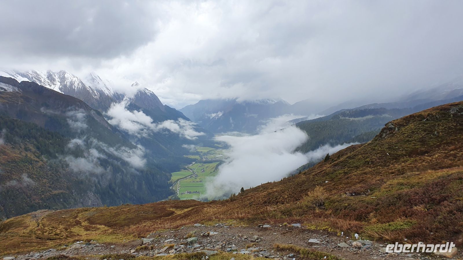 Wanderung vom Pfitscher Joch ins Tal