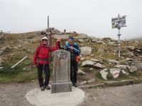 P9010174 österreichisch-italienische Grenze mit Michaela und Claudia