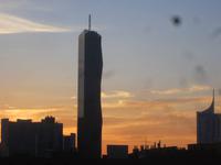 Blick auf die Donau City am Morgen