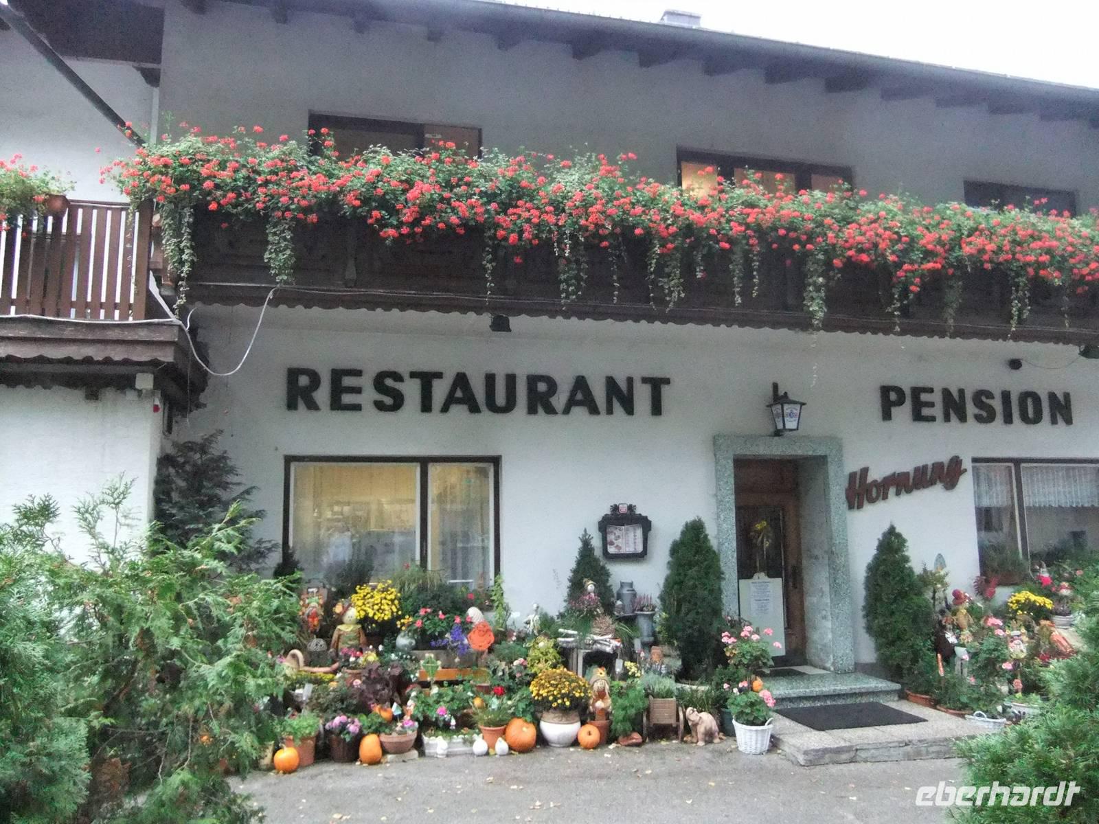 Unser herbstlich geschmücktes Hotel