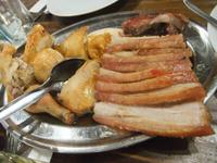 Zu essen gab es beim Heurigen reichlich