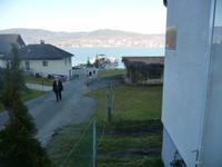 Schiffsanlegestell auf der Insel Maria Wörth.