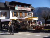 Eingang ins alte Städtchen Hallstatt.