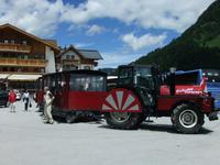 Der Großarltal-Express holt uns am Hotel ab