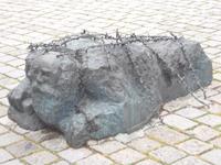  Denkmal gegen Krieg u. Faschismus