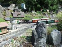 Auch eine Garteneisenbahn fährt auf der Insel