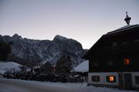 065 Abtenau. Abend am Hotel