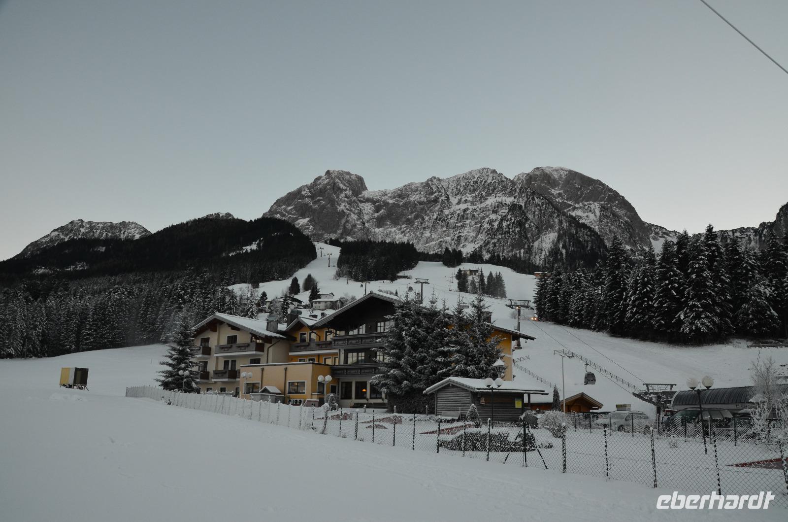 127 Abtenau, Abschiedsbild vom Hotel Traunstein