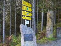 Zu den Krimmler Wasserfällen.