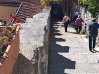 Auf dem Weg ins Restaurant des Schloßes.