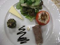 Unser Weihnachtsmenü beginnt mit einem Vorspeisenteller