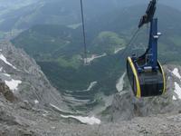 Mit der Seilbahn geht es wieder nach unten