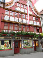 Appenzell - Schmuckfassade der Drogerie in der Hauptgasse