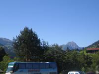 vor unserem Hotel, Blick zum Rettenstein