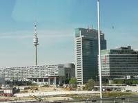 Blick zu unserem nächsten Ziel, dem Donauturm