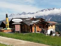 An der Talstation der Hochwurzenbahn