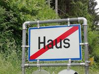 Wir verlassen Haus und fahren nach Hause