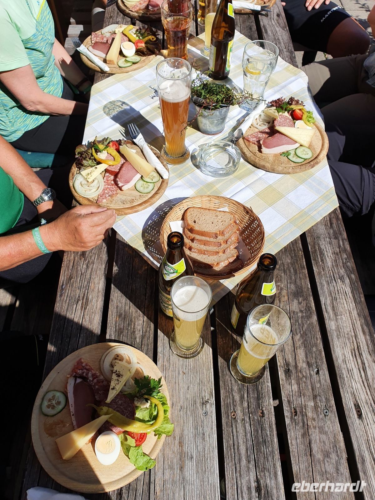 Bretteljause auf der Fischbachalm