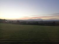 Start in den Urlaub bei Dämmerung