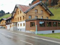 Die Gemsenhütte (Bushaltestelle Gemse)