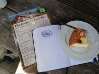 der berühmte Quark-Kuchen von der Sabine, der Hüttenwirtin: sehr lecker