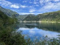 Wanderung zurück zum Vorderen Gosausee