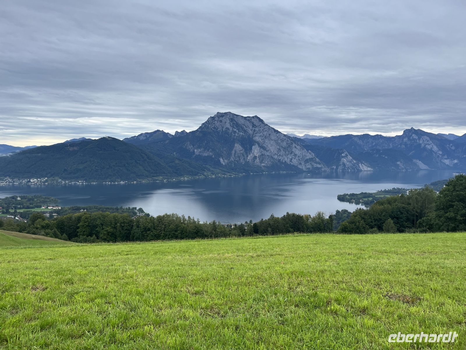 Blick vom Gmunderberg auf den Traunstein