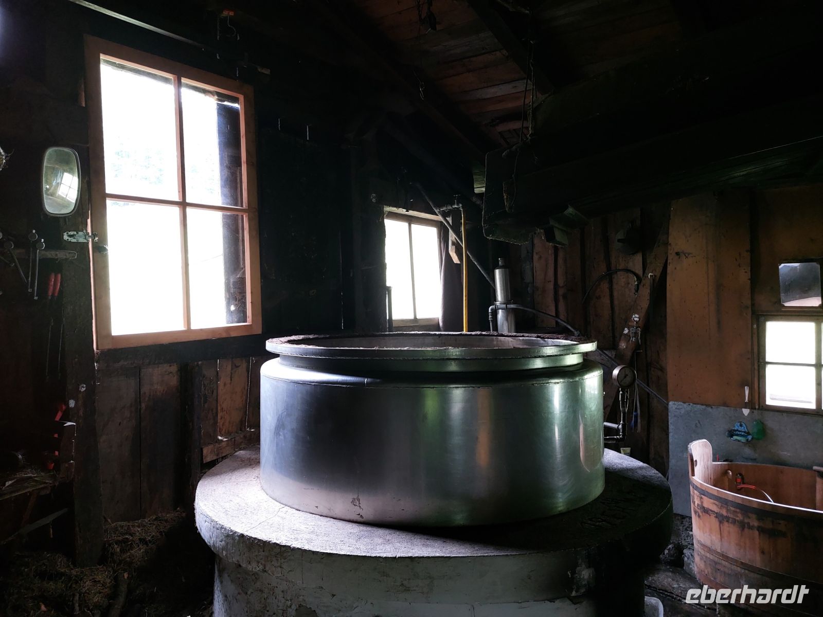 Tag 3: Latchenkieferbrennerei - der Sudkessel