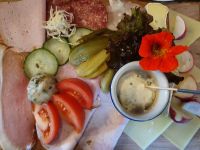 Bretteljause im Mühlberghof.jpg