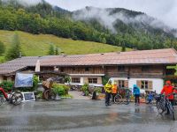 Fischbachalm im Kaiserbachtal.jpg