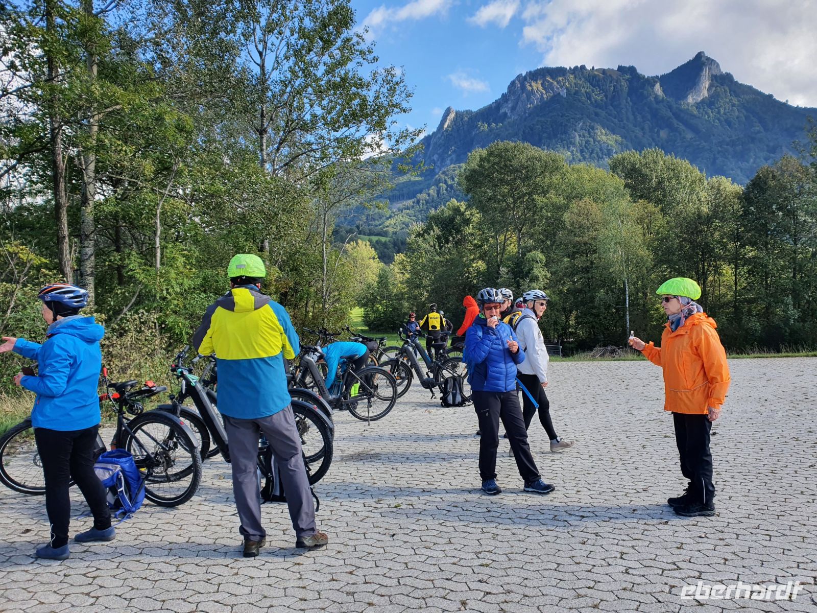 Schnapspause am Inn.jpg