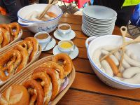 Weißwurstessen beim Schneiderwirt in Nußdorf.jpg