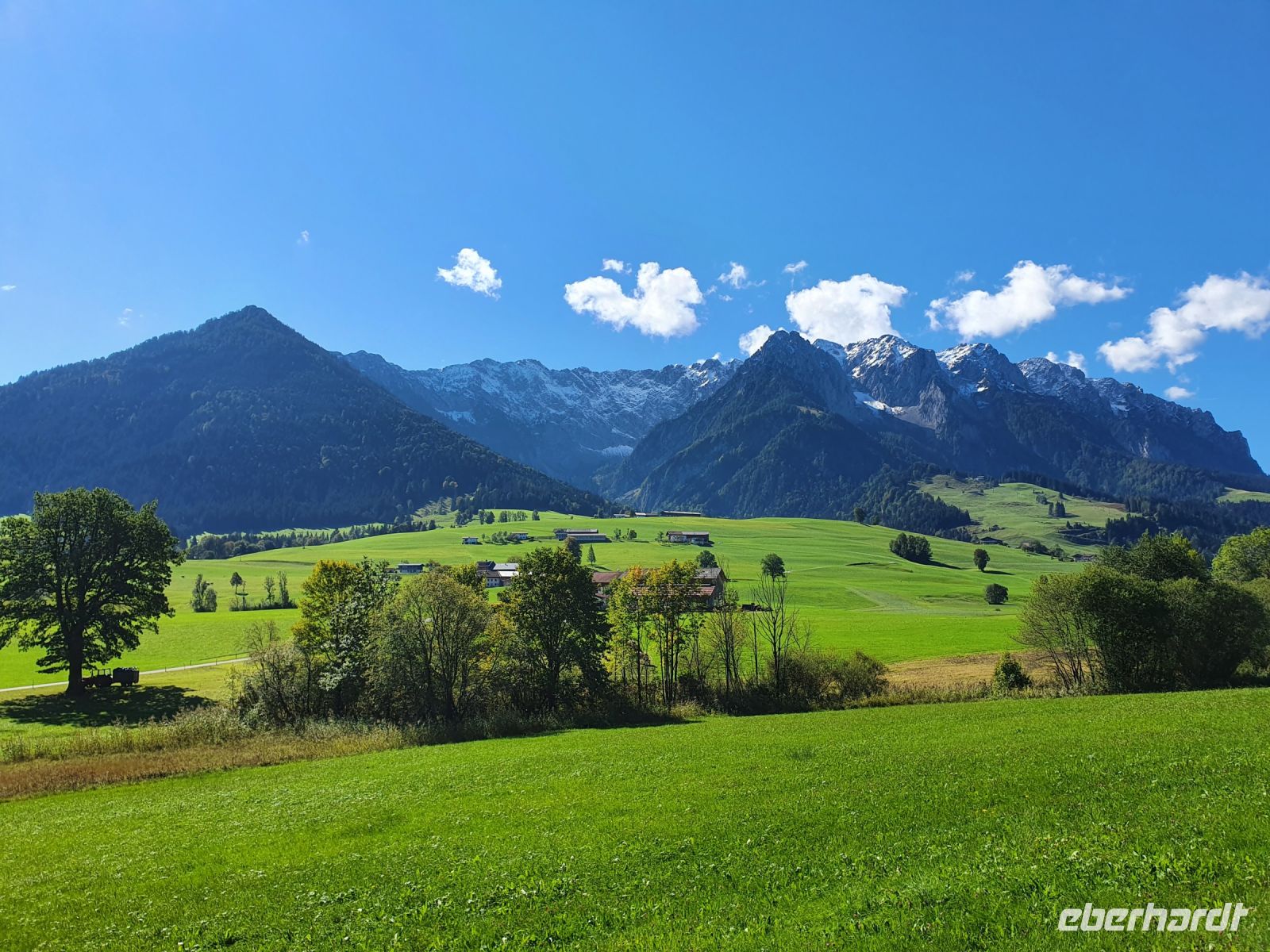 Blick auf den Zahmen Kaiser.jpg