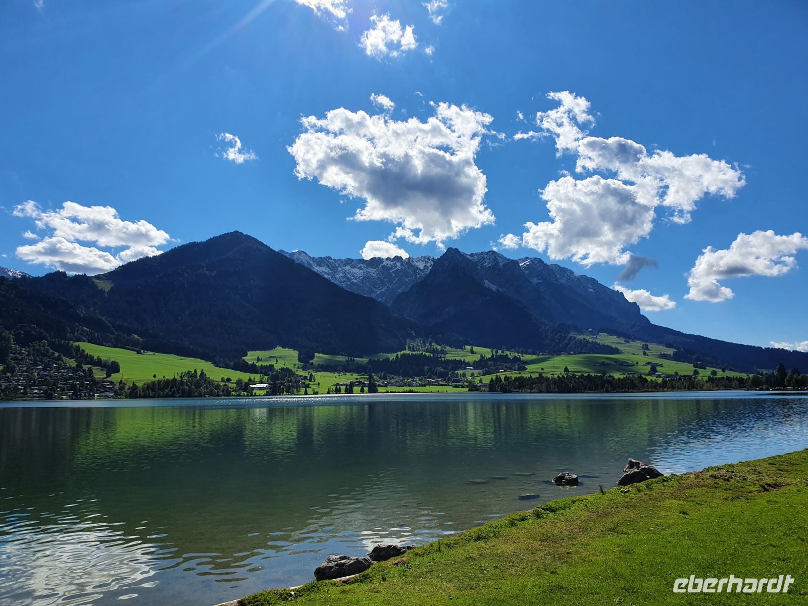 Blick auf den Zahmen Kaiser.jpg
