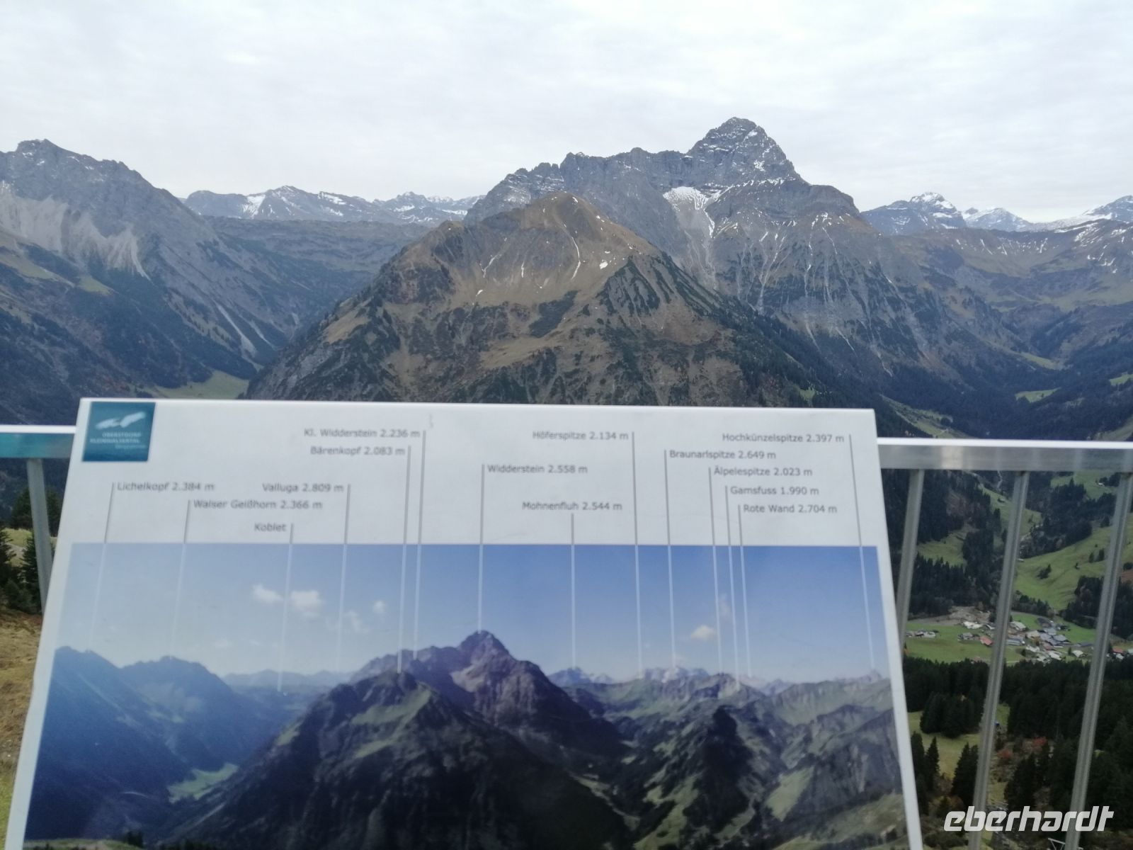 Panoramablick vom Walmendinger Horn (1.990 m)
