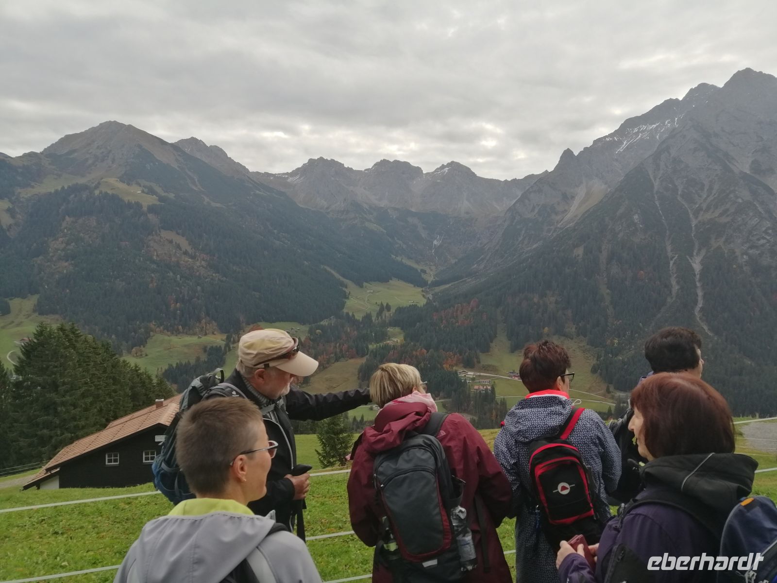 auf dem Panoramaweg bei Sonna-Alp (1.468 m)