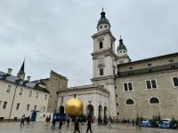 3. Reisetag – Ausflug nach Salzburg zum Christkindlmarkt – Goldene Kugel vor dem Dom