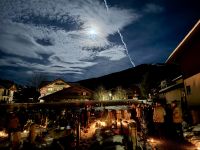 5. Reisetag – Joseph-Mohr-Gedächtnissingen in der Pfarrkirche von Wagrain – Pfarrkirche bei Nacht