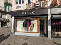 An edlen Geschäften mangelt es nicht in Cortina...